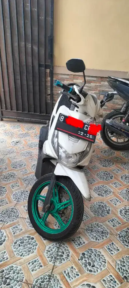 Motor milik tangan pertama lengkap pajak idup kaleng idup