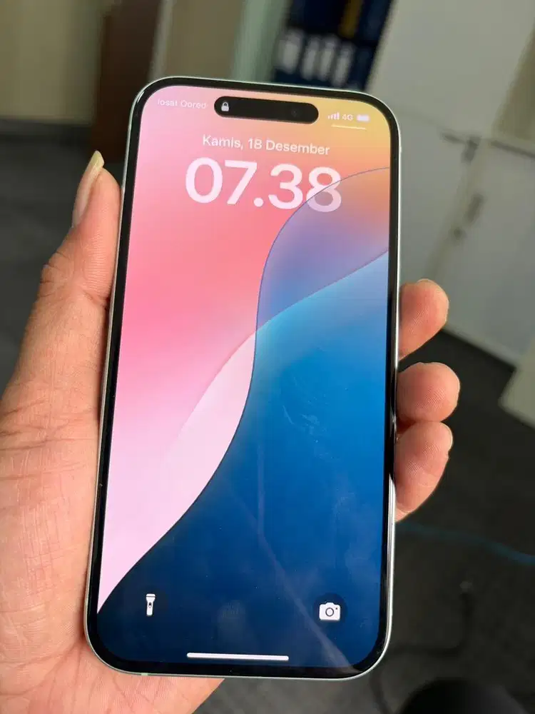 Iphone 15 ( 8/128 GB )