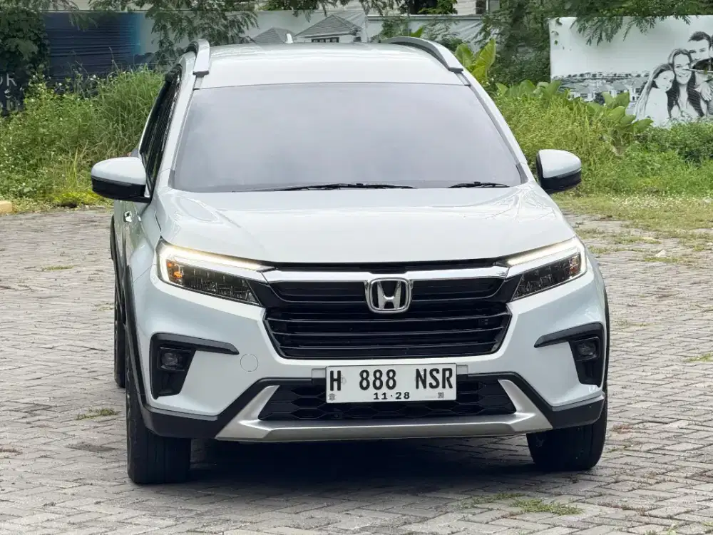 KM 18RB ! HONDA BR-V 1.5 PRESTIGE 2023 MATIC