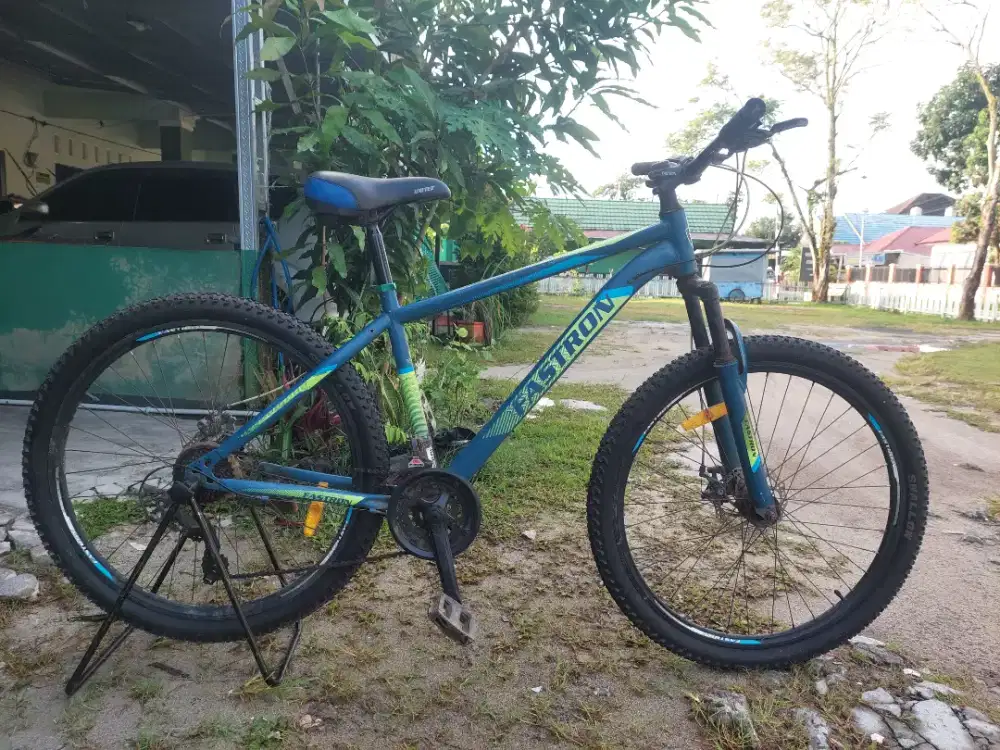 MTB / SEPEDA GUNUNG FASTRON 27.5