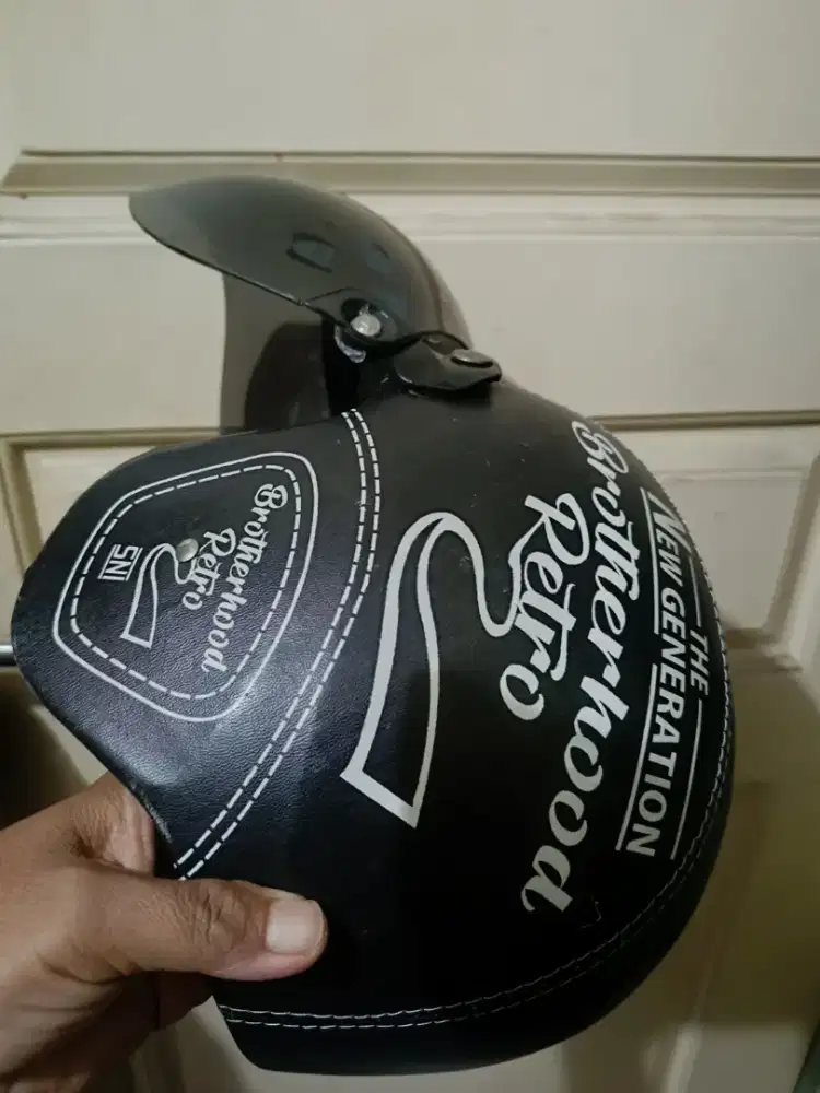Dijual Borongan Helm Bogo Retro dan Helm Half Face RZA siap pakai