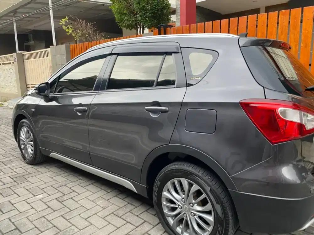 S Cross 2017 AT Istimewa original dari baru