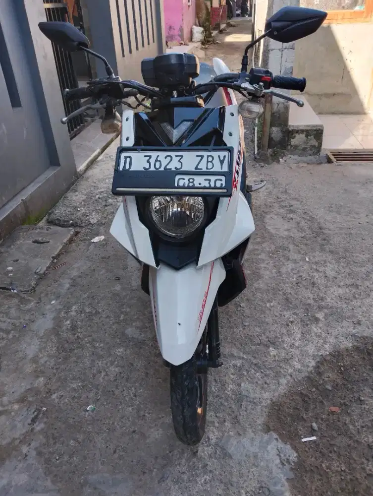 Yamaha XRIDE 115 tahun 2015