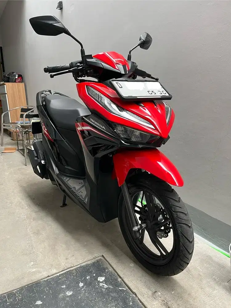 Vario 125 2025 km2rebu