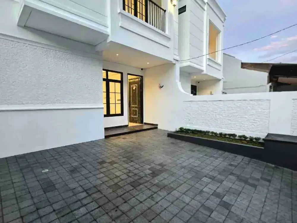 Dijual Rumah Baru Siap Huni di Komplek Pondok Bambu Jakarta Timur