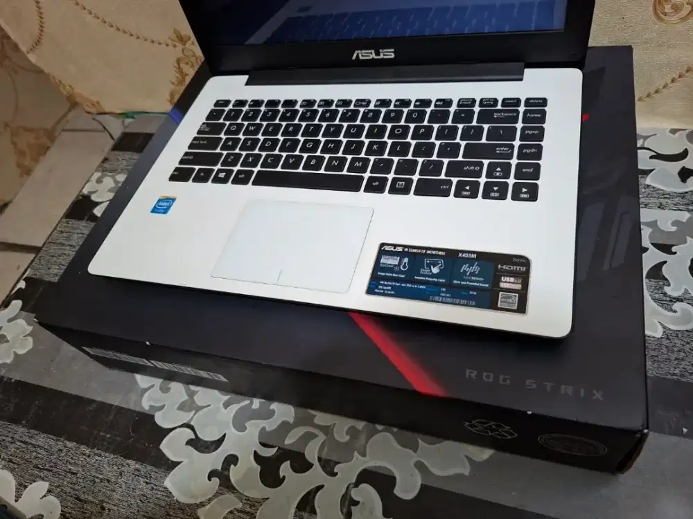 NO.111

LAPTOP ASUS X453M PROCESSOR INTEL CELERON N2840 RAM 4GB HDD