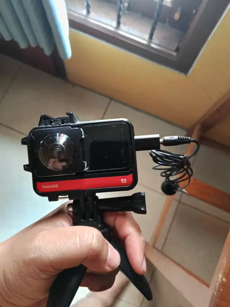 Camera Insta360 one r