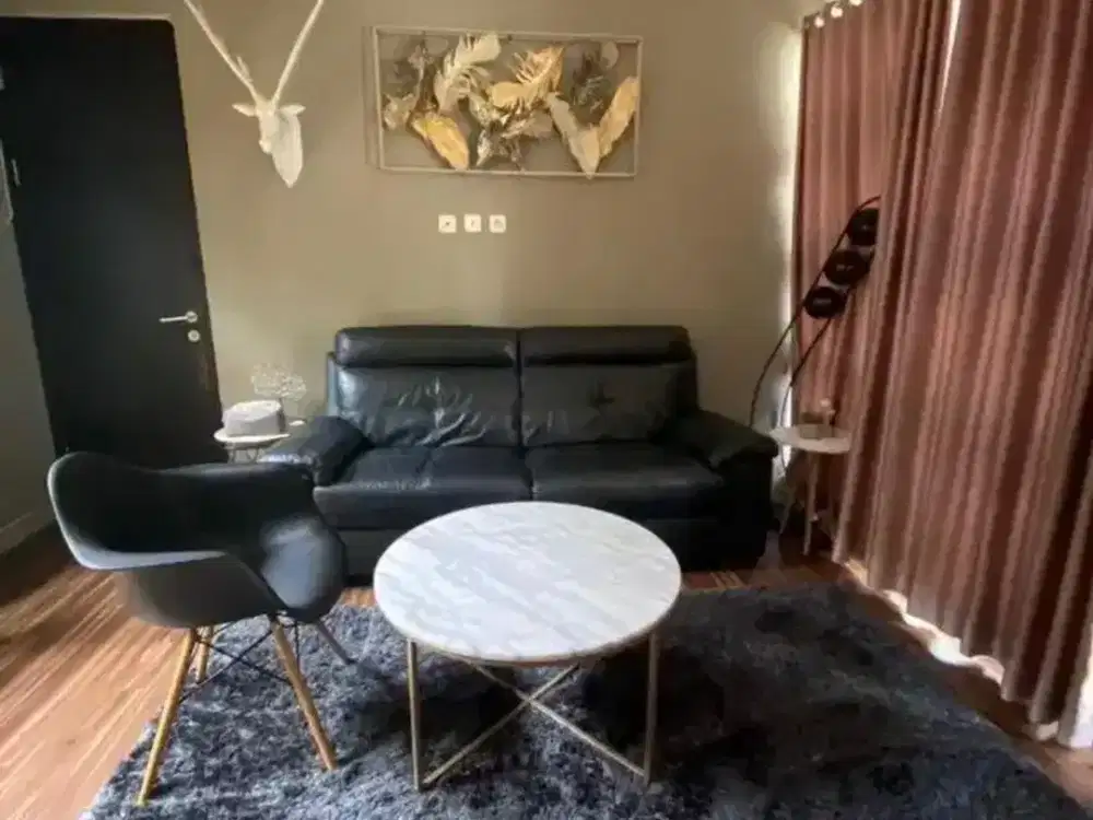 Dalam Perumahan, Butuh uang Dijual Rumah mewah maguwoharjo semi furnish harga 998jt