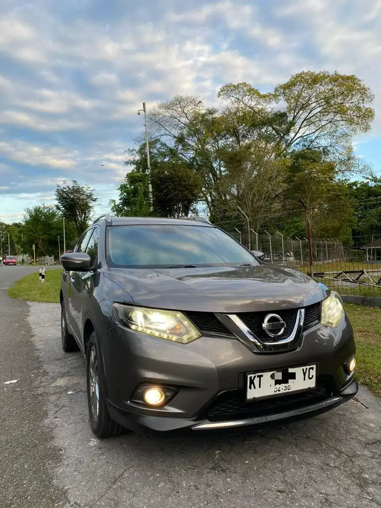 Nissan X-Trail 2015 Bensin