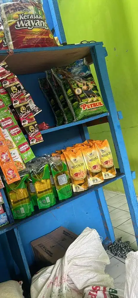 Lowongan kerja jaga toko beras