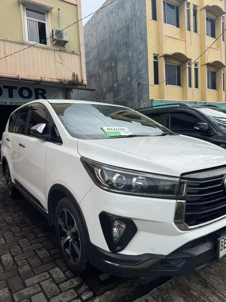 Innova 2.4 Venturer diesel matic 2022