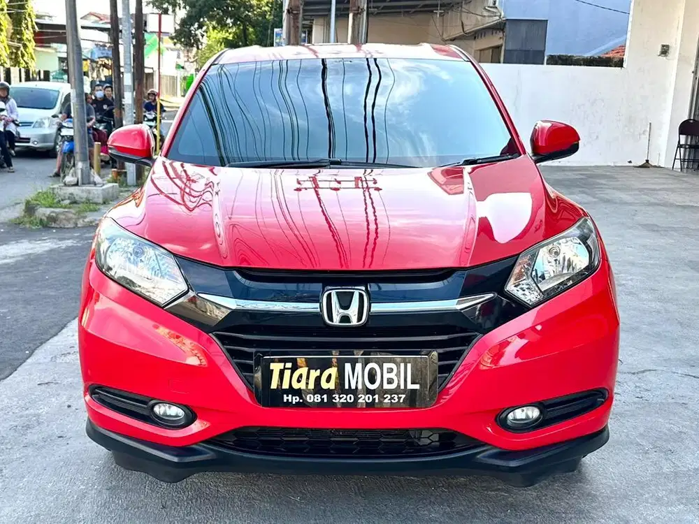Honda HRV 1.5 E CVT Automatic Th 2015