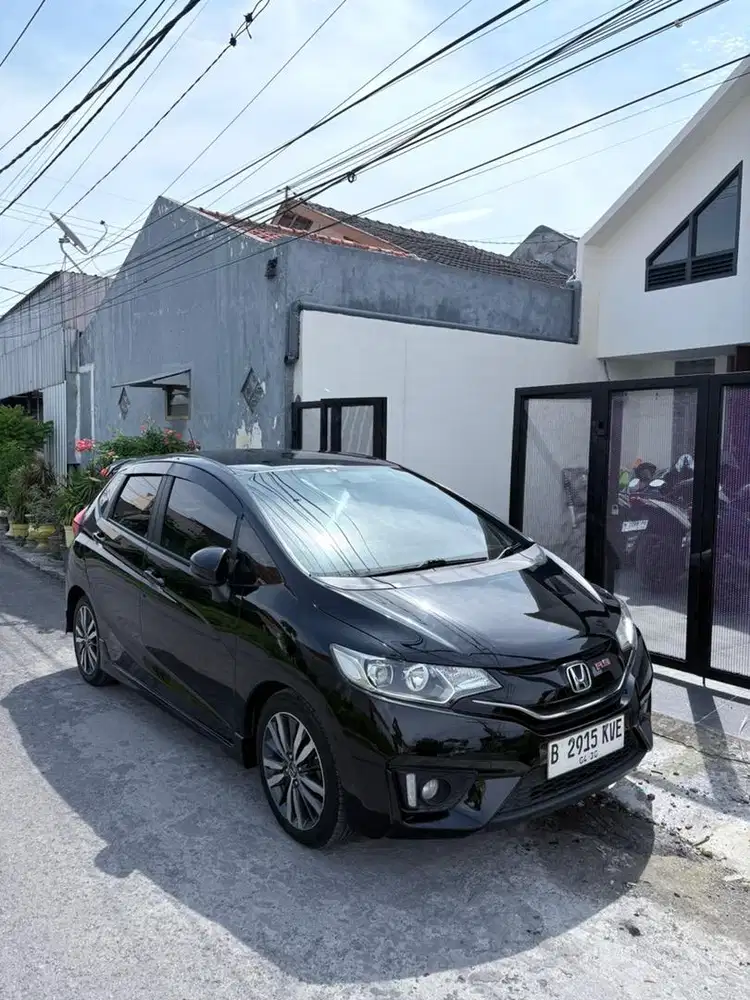 Honda Jazz RS 2015 M/T