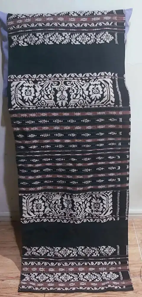 Sarung sabu Ntt motif antik/tua ,tenunan hand made.non pabrikan
