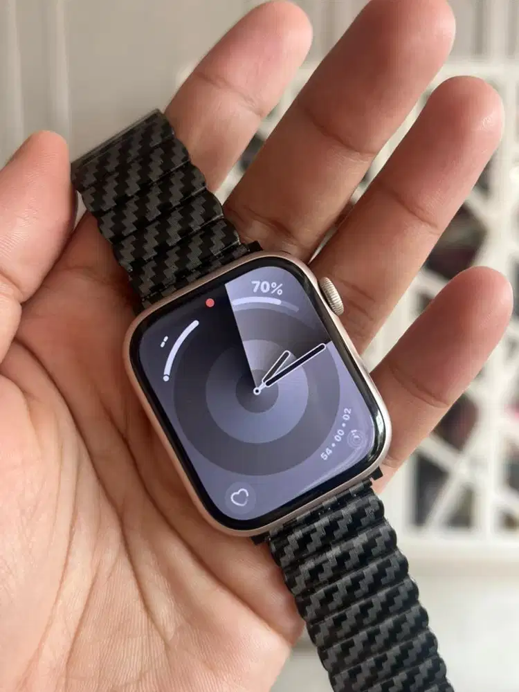 Apple Watch 8 45MM Starlight Inter