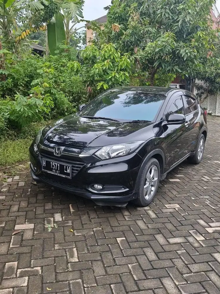 HRV 1.5 E matic cvt 2017 KM low!