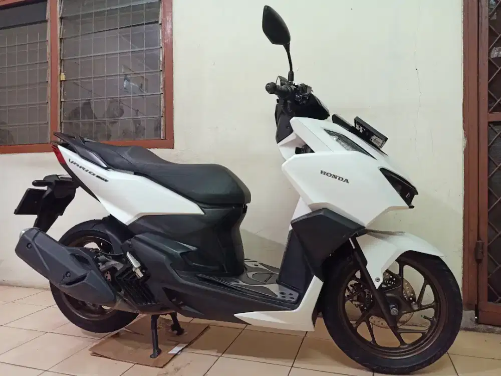 Honda VARIO 160 ABS KEYLESS CBS ISS 2022 Akhir( TYPE TERTINGGI /GRESS)