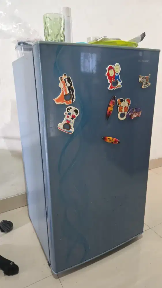 Kulkas sharp 1 pintu