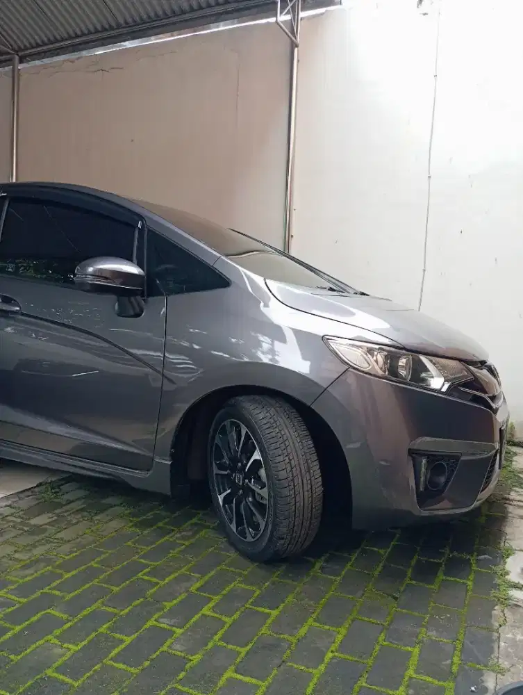 Dijual honda jazz RS 2016