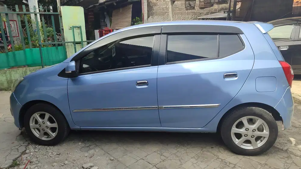 Daihatsu Ayla 2015 Bensin