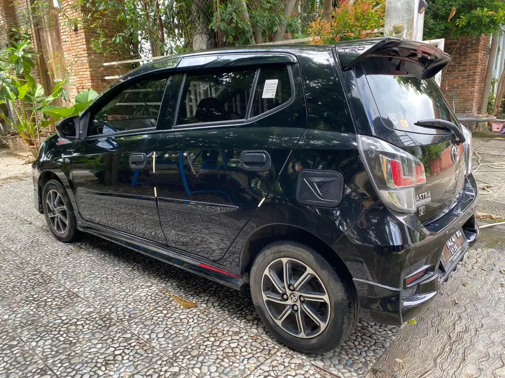 Toyota Agya TRD 2021 Manual Hitam KM Rendah
