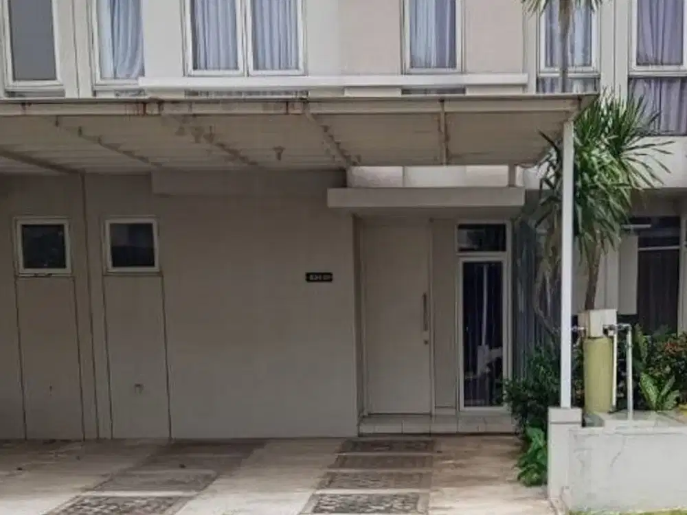 Dijual Rumah Semi Furnshed Lokasi Grand Pakuwon Surabaya Barat