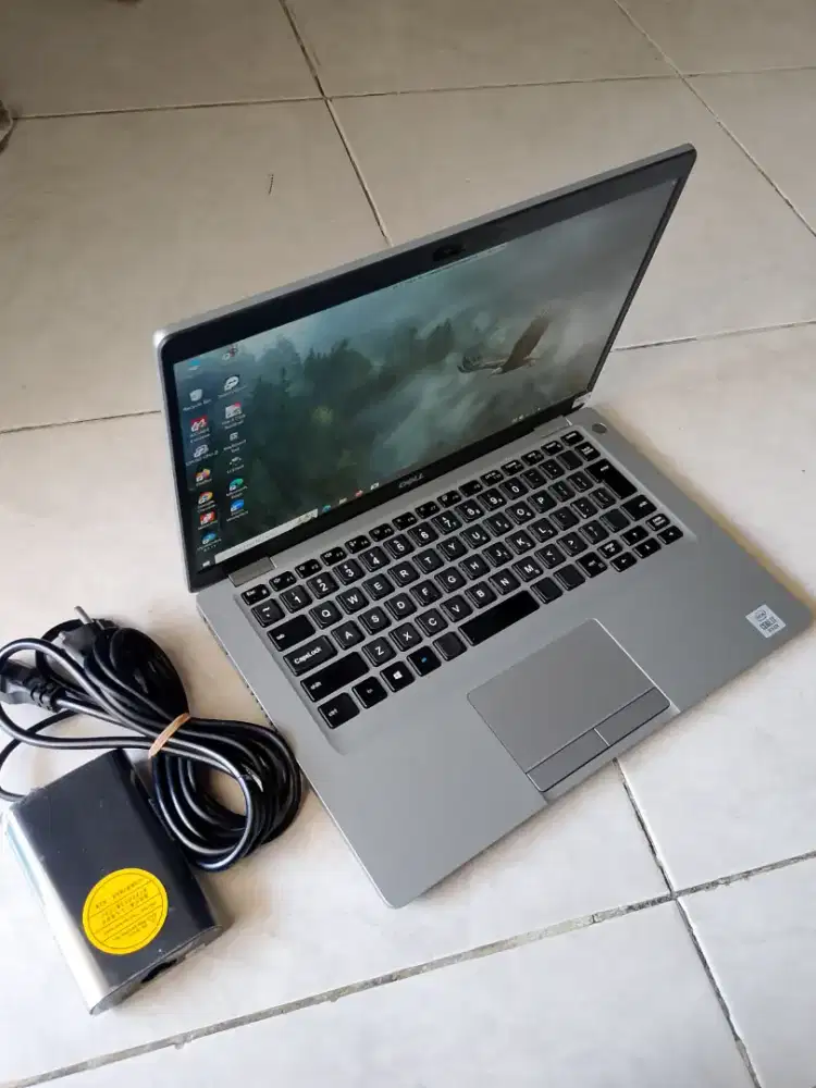Di jual Dell latitude 5410 i7 gen 10 ram 16gb ssd 512gb
