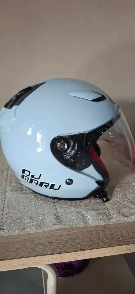 Jual helm merk KYT