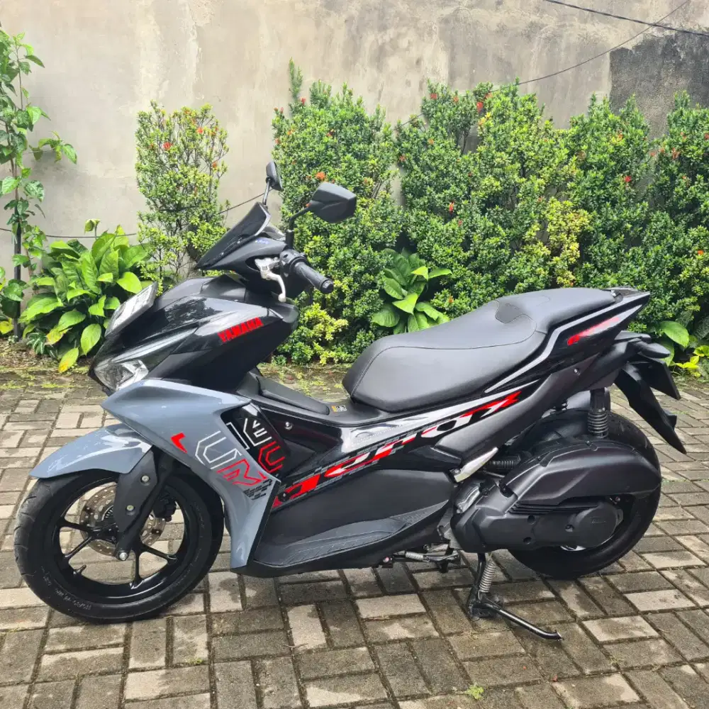 Yamaha Aerox New grey black mulus