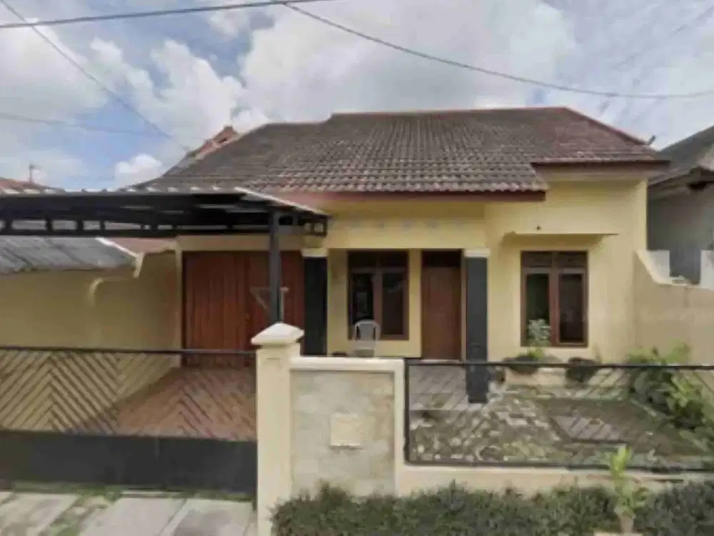 Rumah Bagus Villa Aster Srondol Banyumanik Semarang
