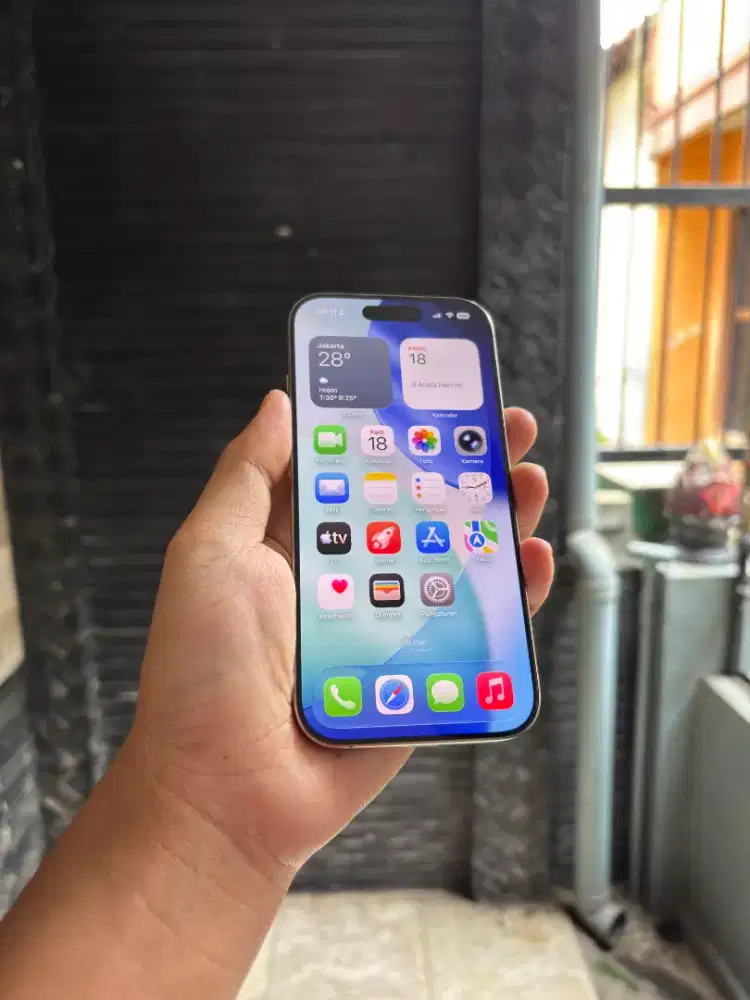 iPhone 16 Pro 128Gb Natural Titanium iBox