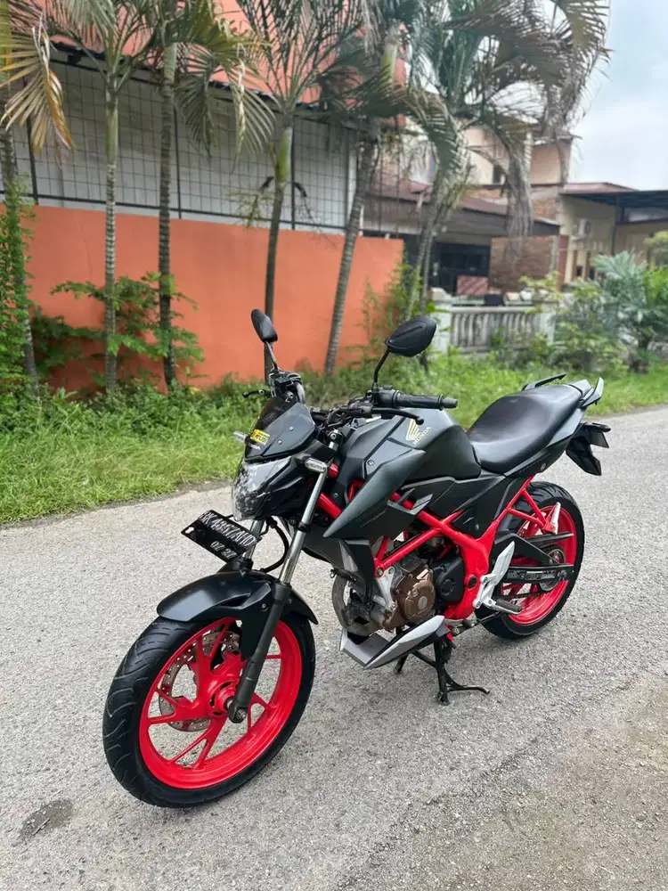 Honda CB 150R Tahun 2017