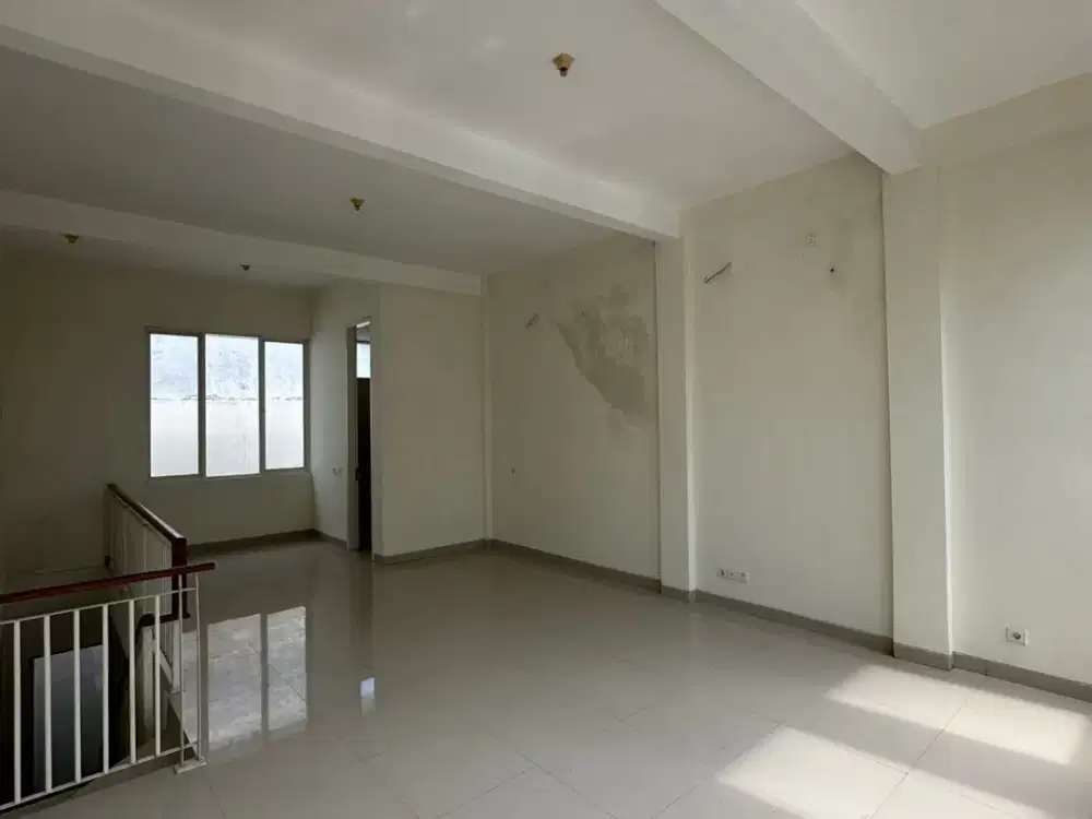 Disewakan Ruko Bizhome Jl Kalisari Timur