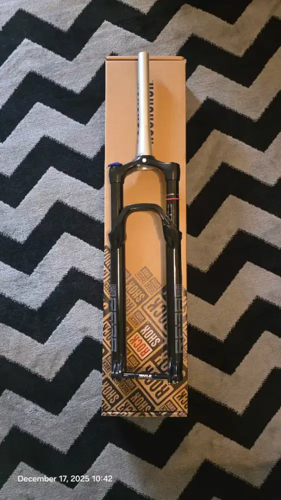 Fork RockShox Reba RL 29er T120mm TA Boost Tapered DebonAir