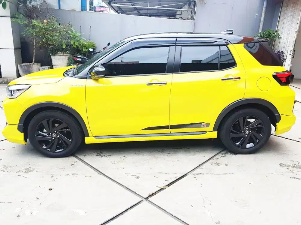 Toyota Raize GR Sport TURBO Two Tone B Genap Pjk10/26 Mulus Otr KREDIT