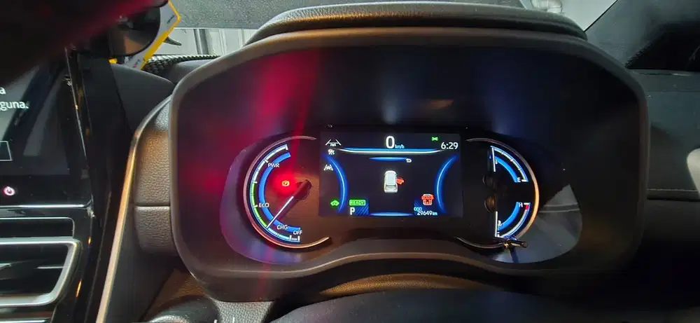 Toyota Kijang Innova 2023 Hybrid