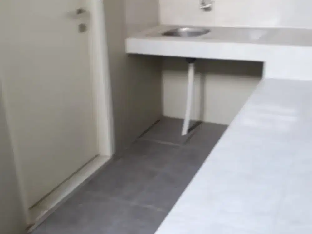 Dijual Rumah Northwest Lake 2 Lantai