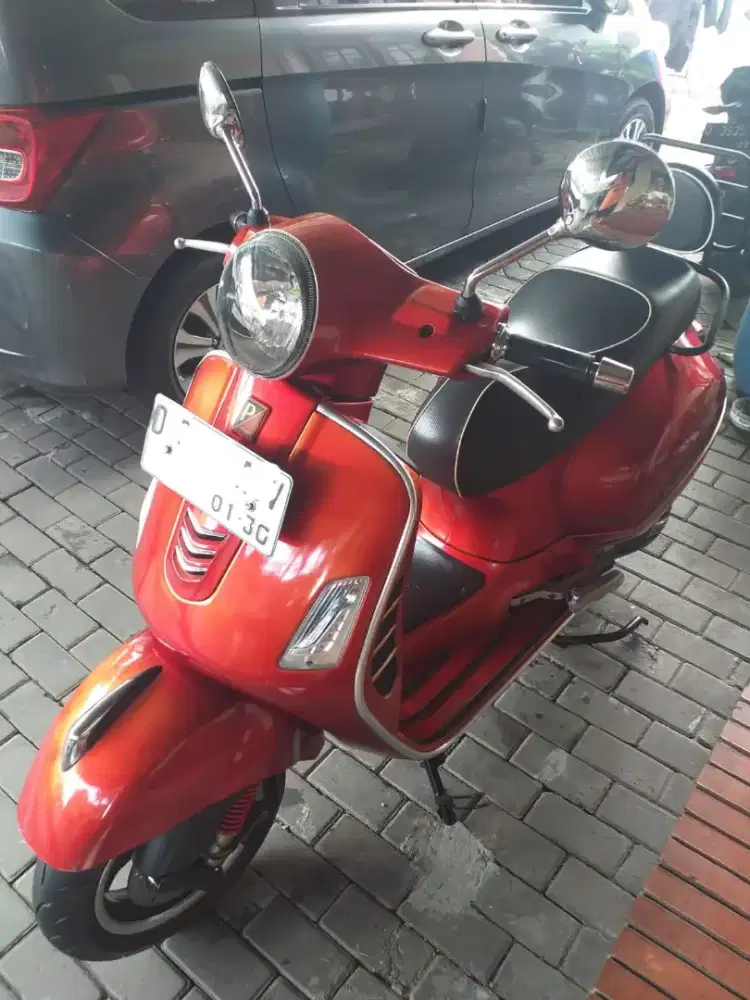 Vespa matic GTS IGET tahun 2018