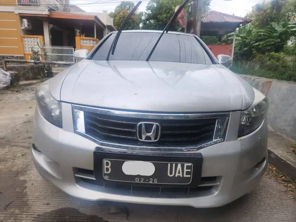 ACCORD  V-TECH MATIC AWD2011,CITYCAR SPORT MEWAH KLG,PEMAKAI WANITA