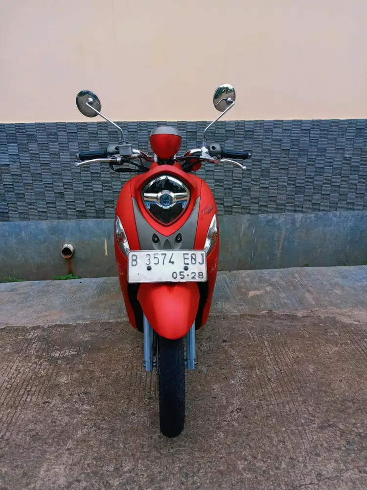 Nia:FINO GRANDE DP RENDAH 500RBU PAJAK HIDUP PLAT B DEPOK