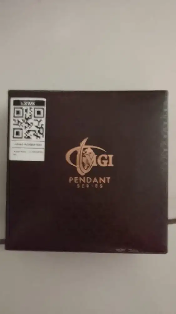 Kalung dan pendant MCI