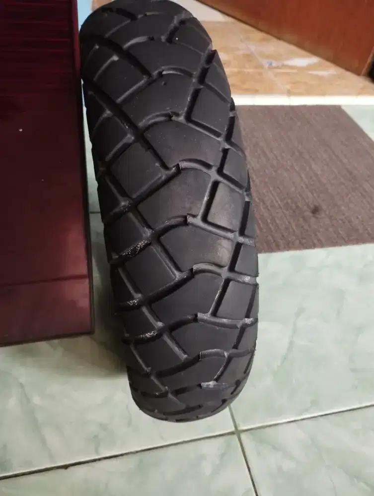 Ban tubless 100/80 ring 10