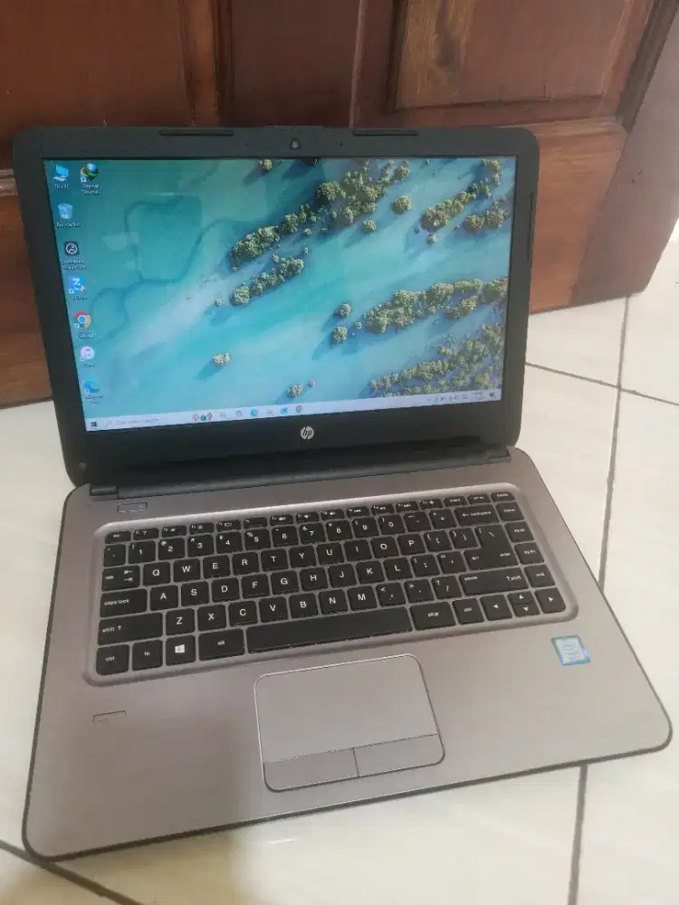 Laptop hp 14 inc core i3 gen 7 SSD