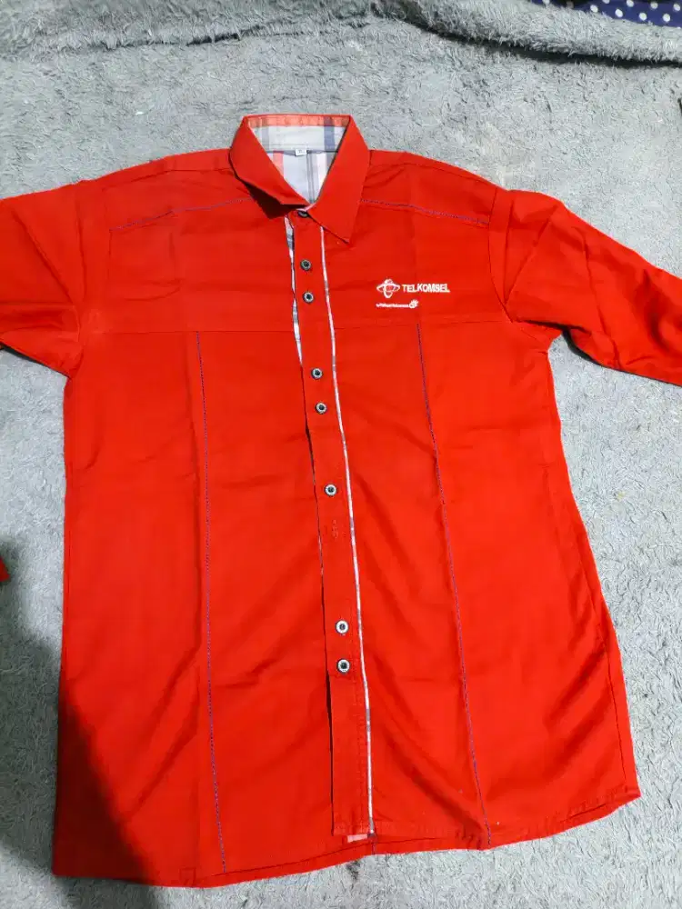 Kemeja Lengan Panjang Pria