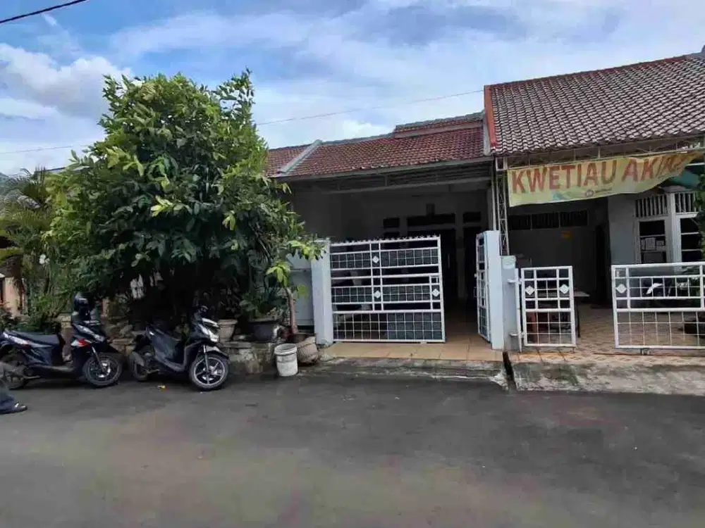 Rumah Row Jalan Lebar Sektor 1C - Gading Serpong