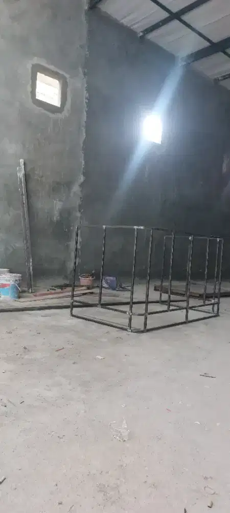 Tukang las panggilan