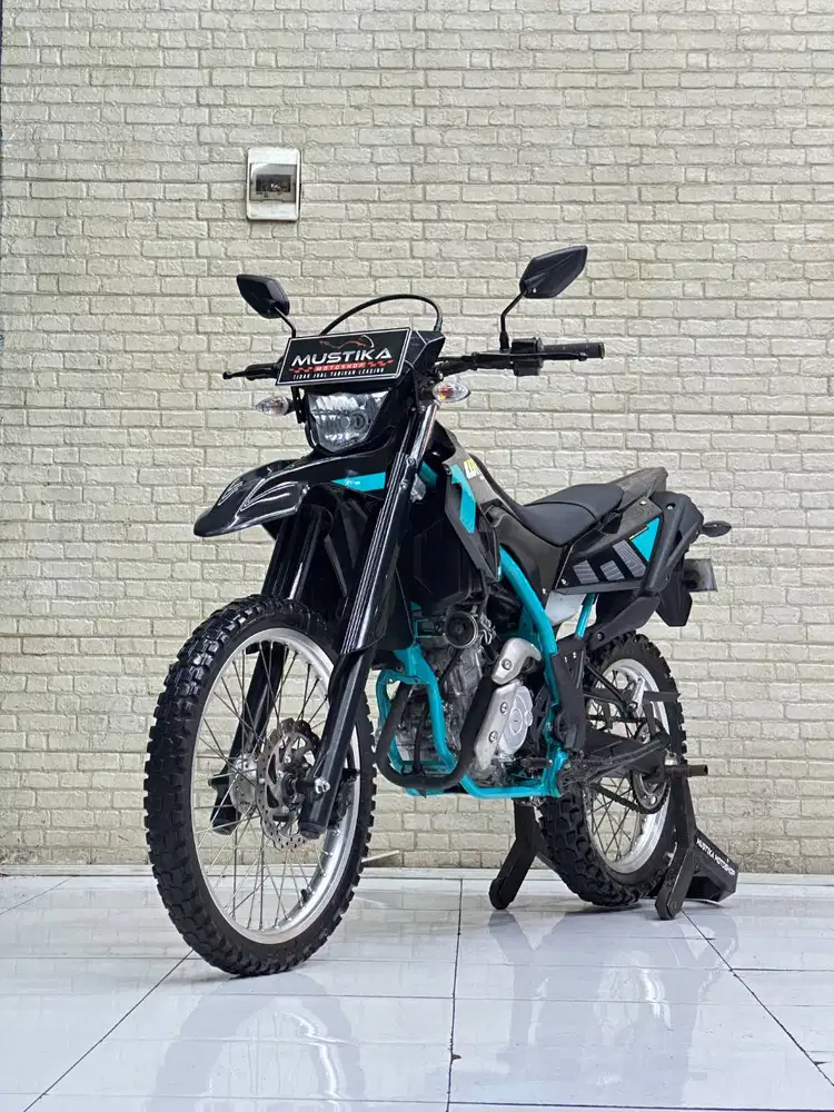 WR 155 Warna Favorite Good Condition