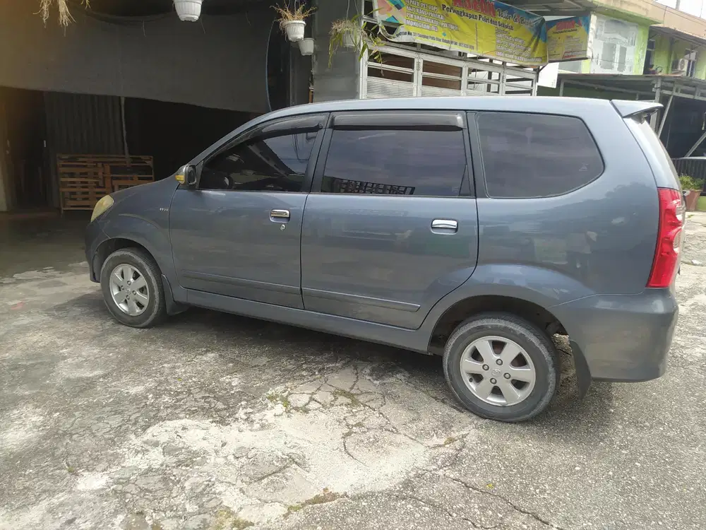 Toyota Avanza 2009 Bensin