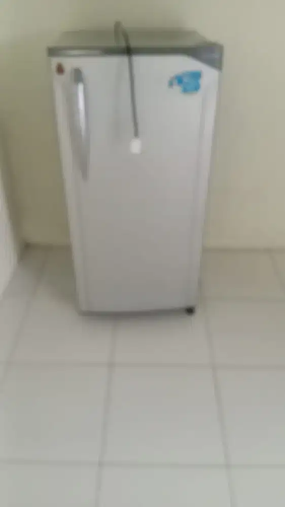 Kulkas 1 pintu normal