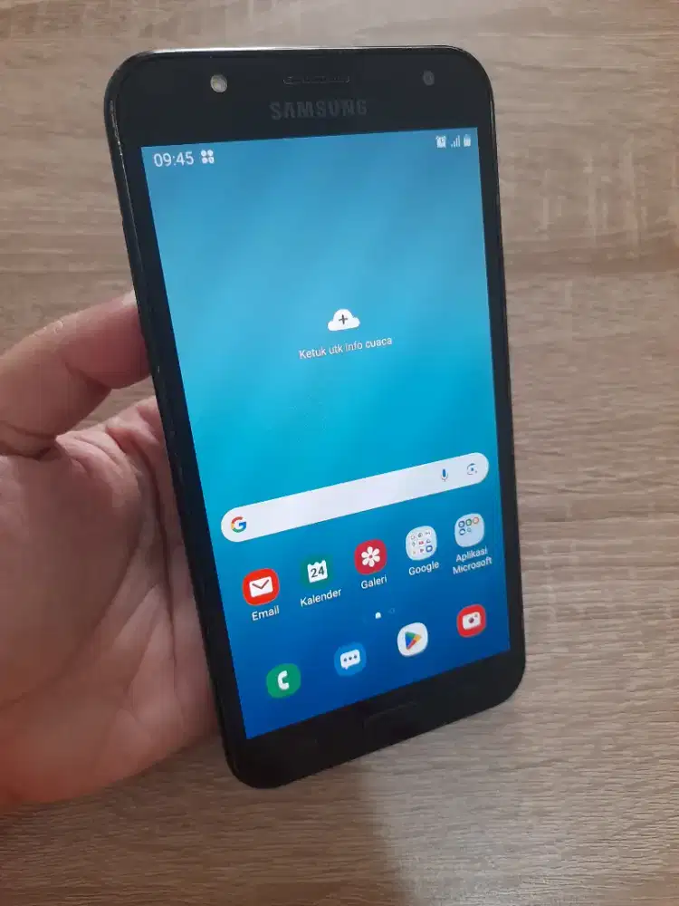 Samsung J7 Core.4G.Amoled.ram 2GB/32GB.GOLDEN PONSEL